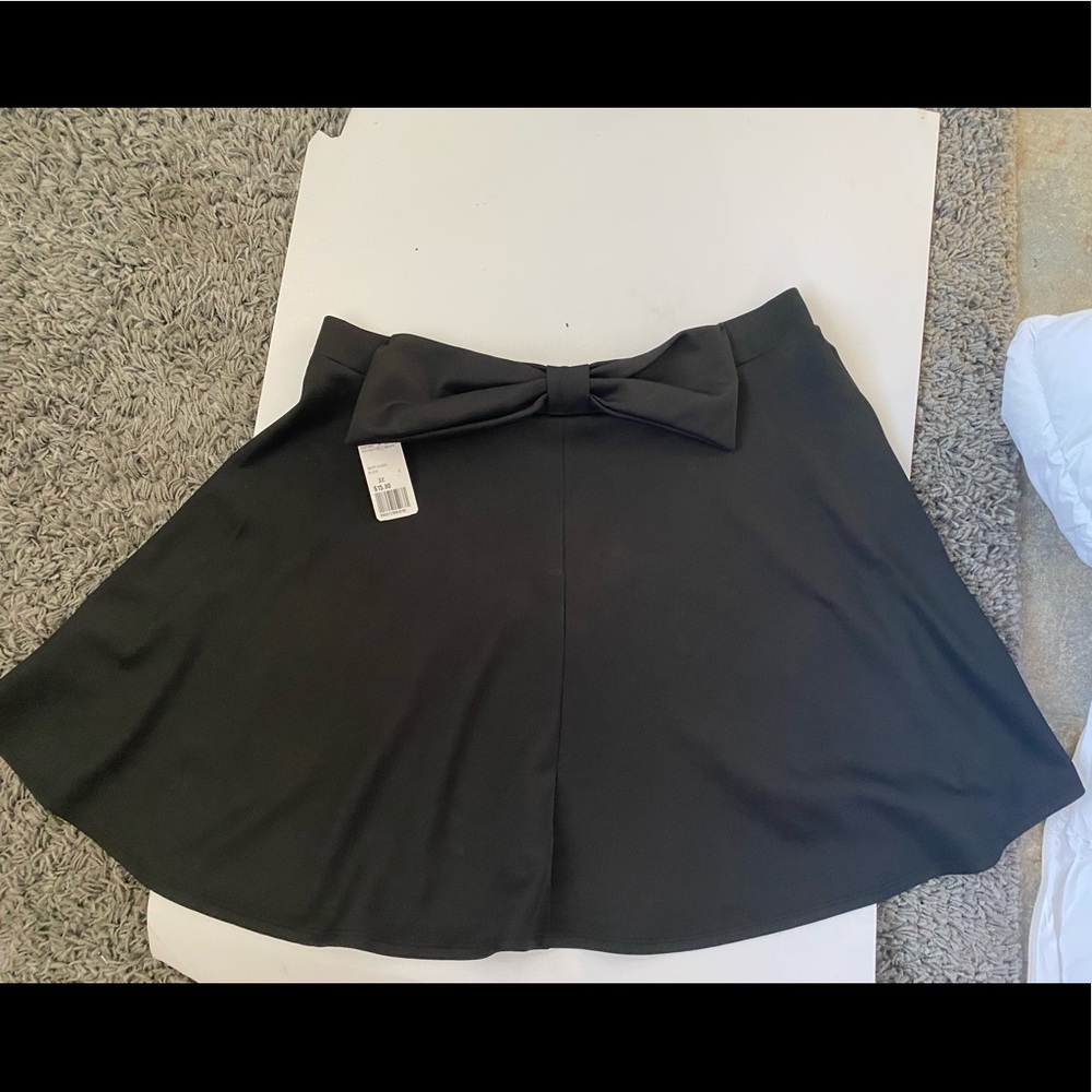 Bow detail flowy skirt